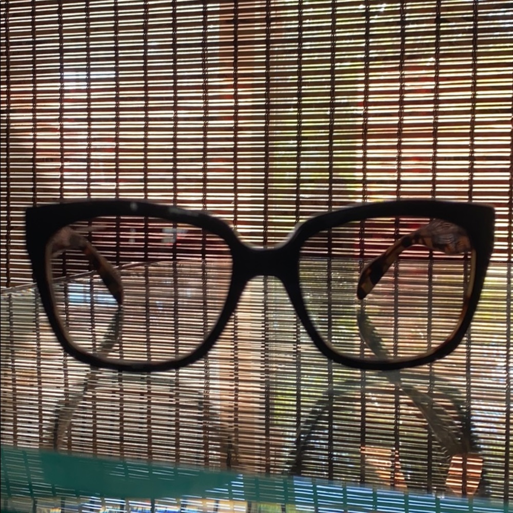 PRADA SUNGLASSES - Picture 5 of 6
